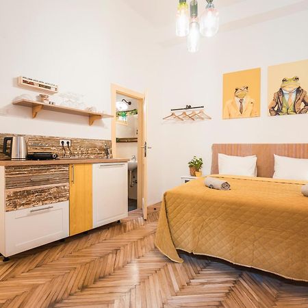 Budapestayz - Lonyay Studios Kültér fotó