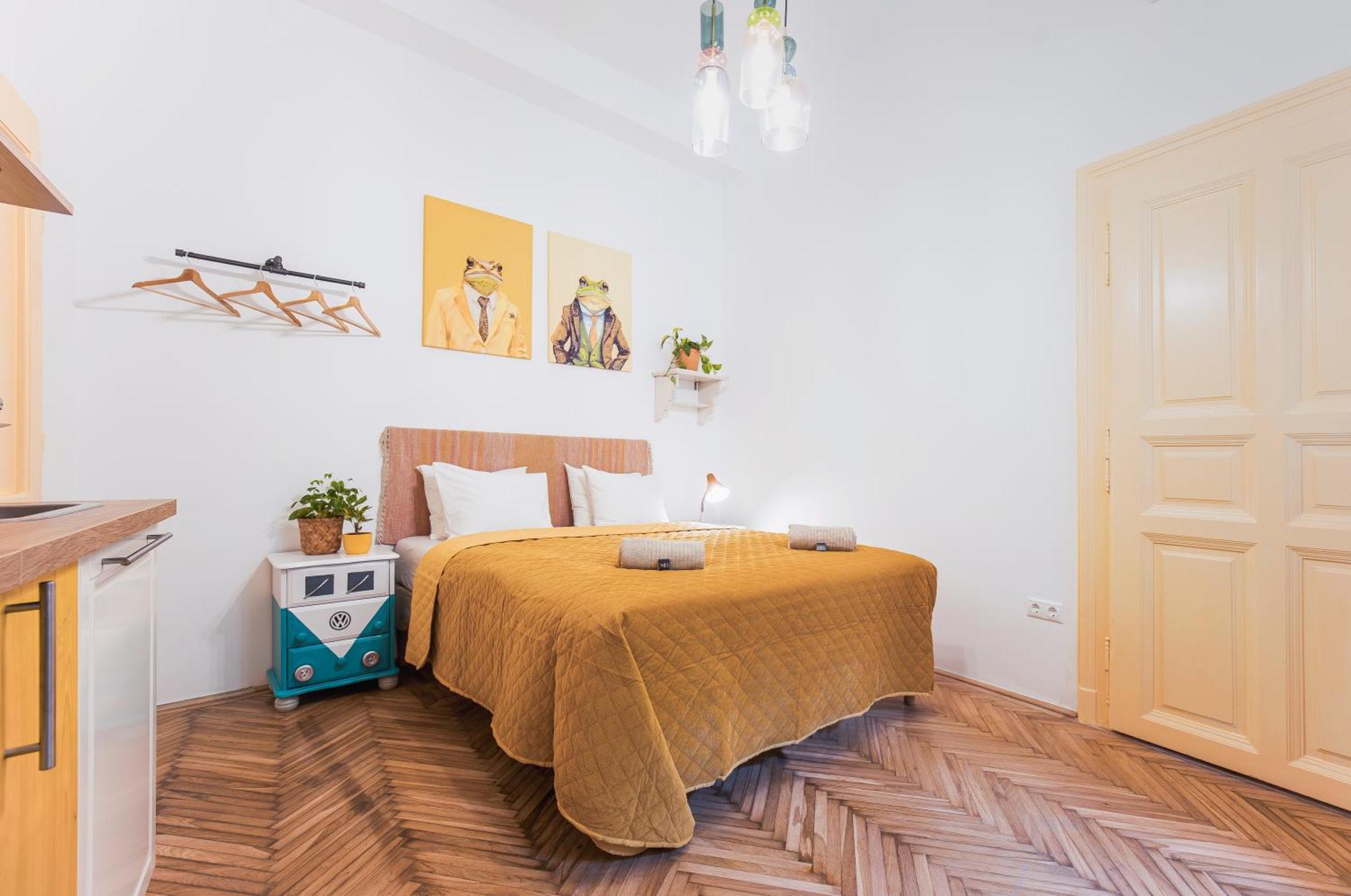 Budapestayz - Lonyay Studios Kültér fotó