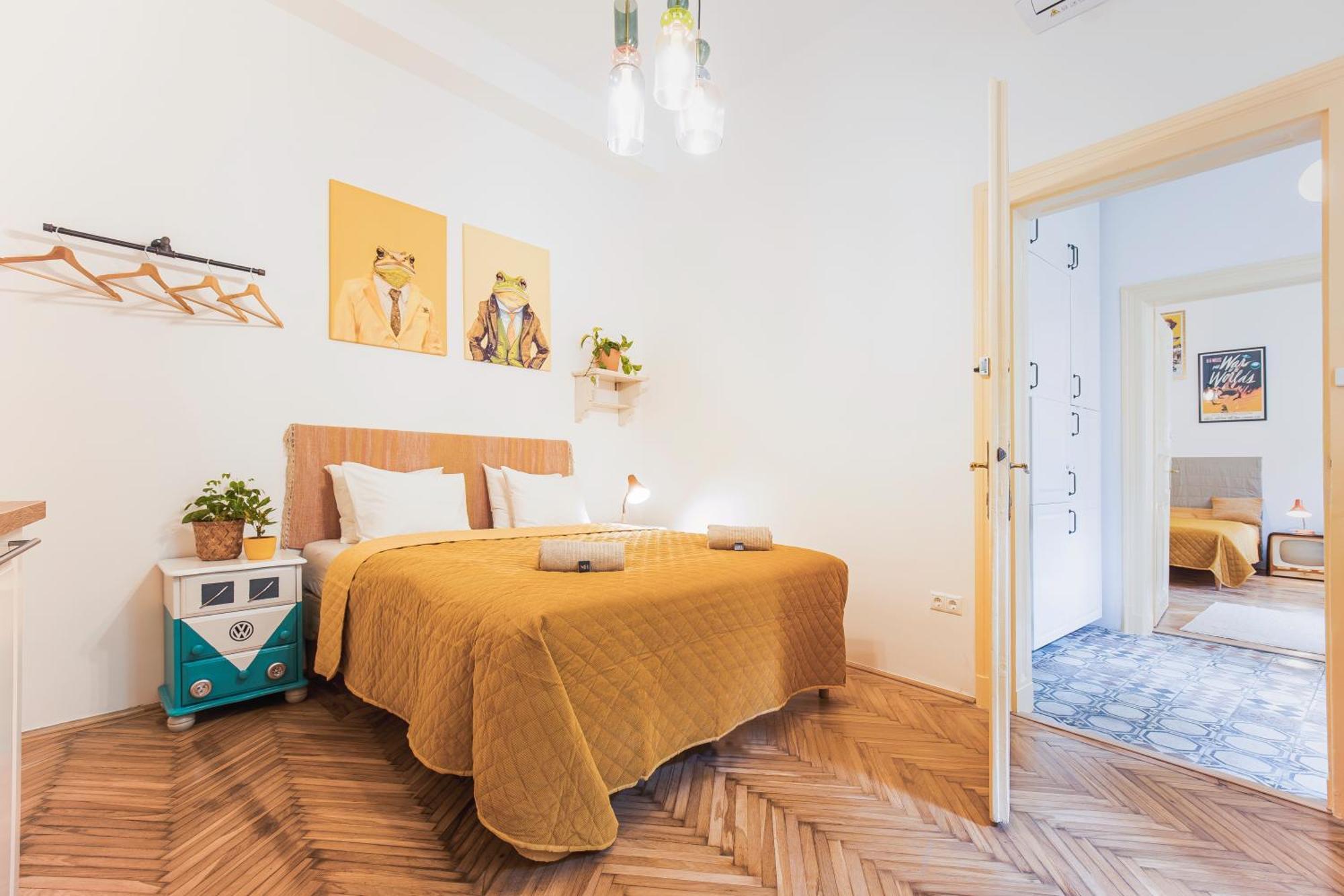 Budapestayz - Lonyay Studios Kültér fotó