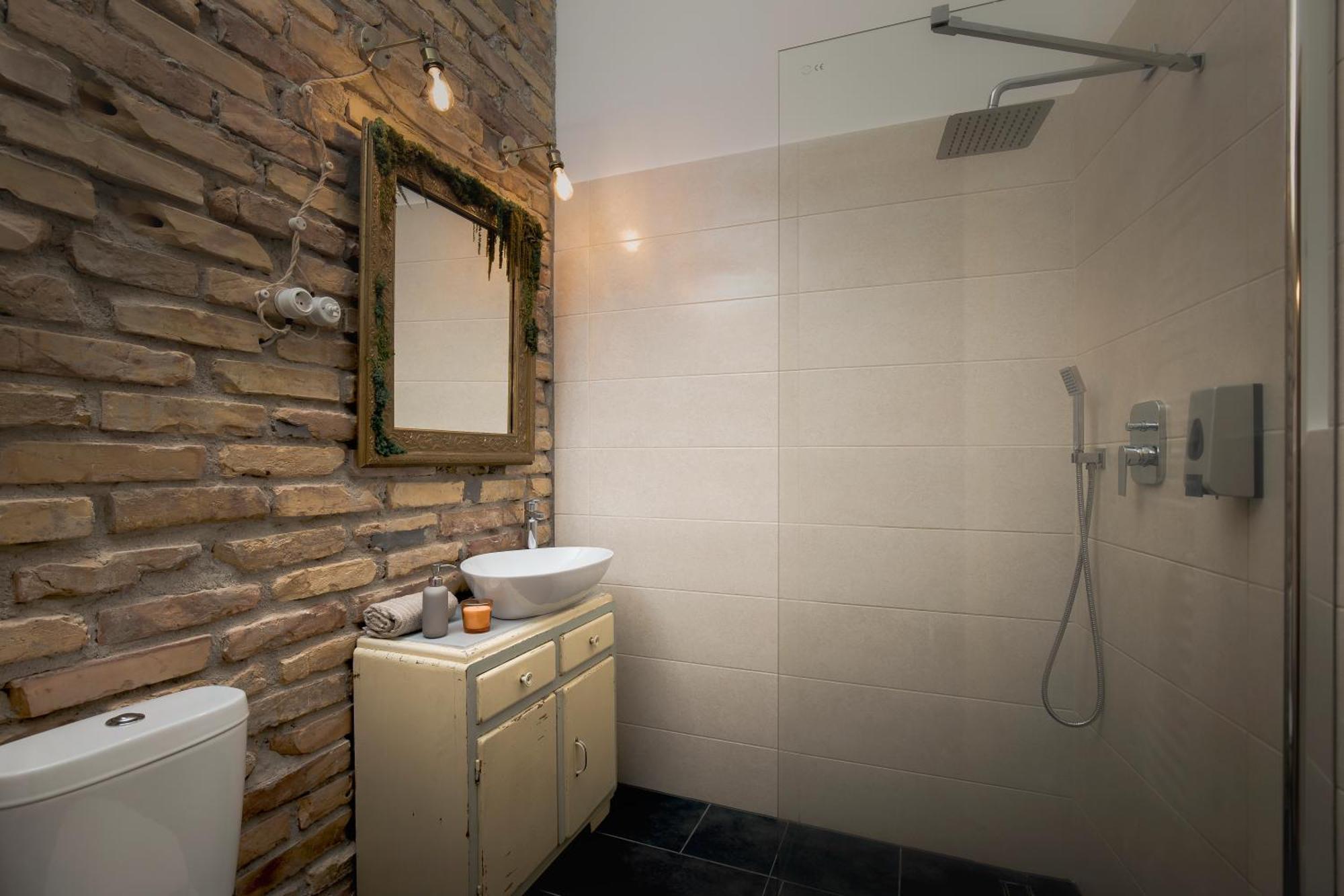 Budapestayz - Lonyay Studios Kültér fotó
