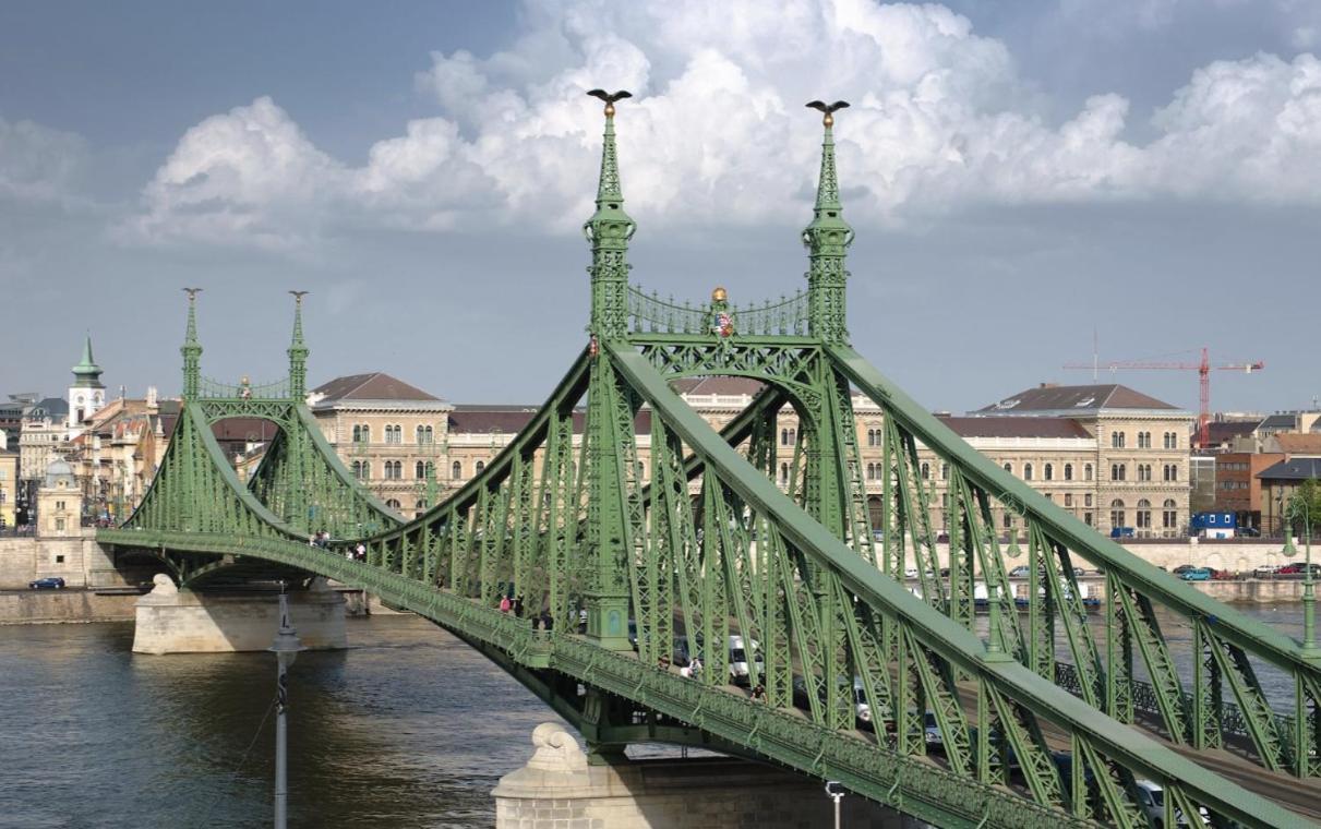 Budapestayz - Lonyay Studios Kültér fotó